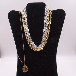 3 Vintage Women's Sarah Coventry Necklaces Lot